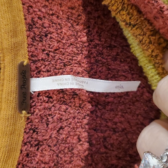 Free People Candyland Striped Pullover Cropped Sweater Size S - Picture 10 of 13